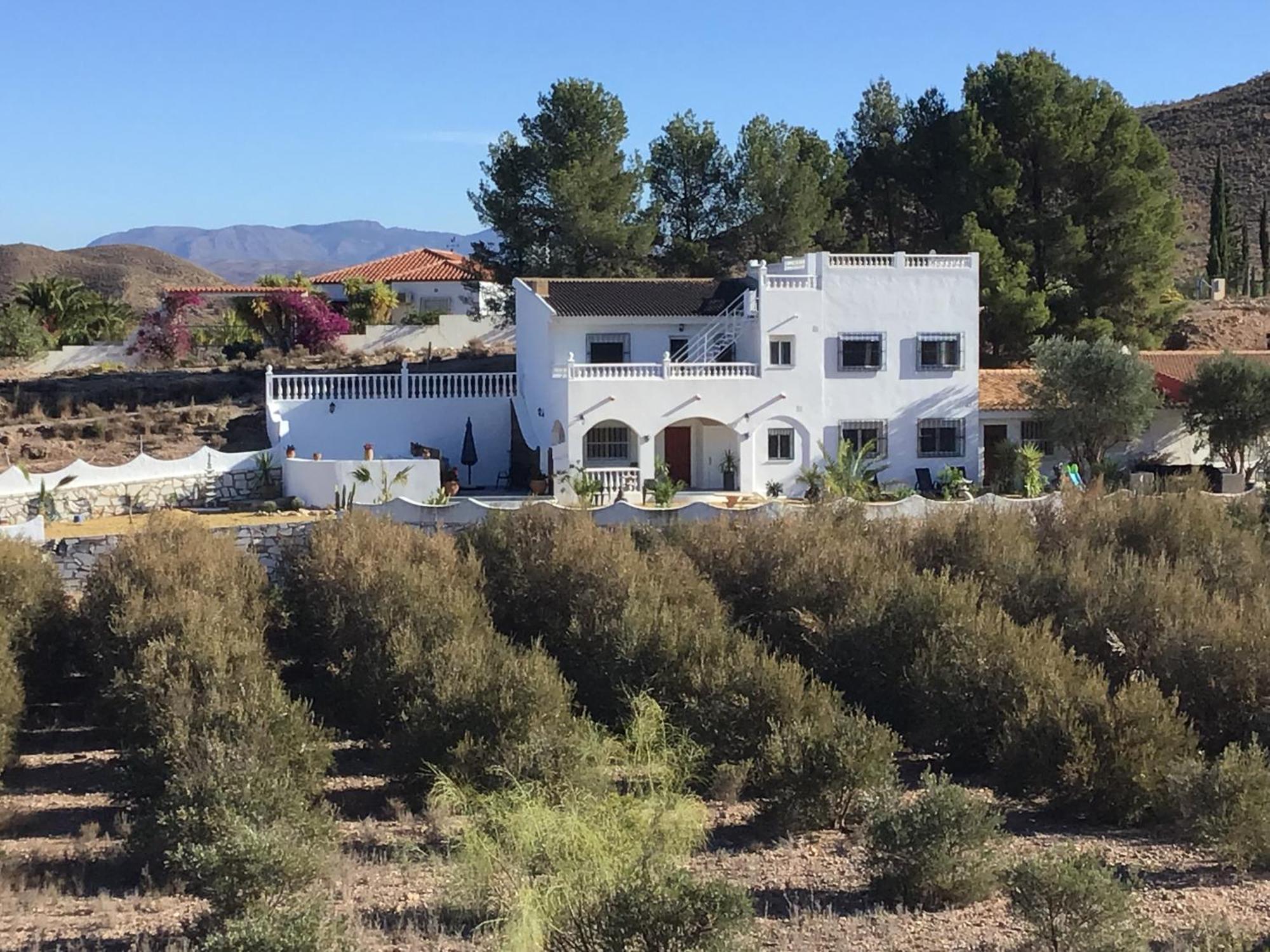 Cortijo Los Corazones Cantoria Exterior foto